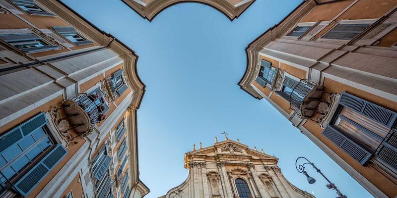 SD-WAN技术如何优化企业分支机构的网络连接：为前后端软件开发赋能