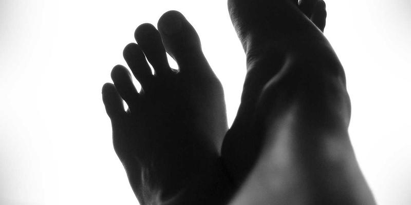 全栈开发与后端开发深度解析：技术博客中的核心架构思维