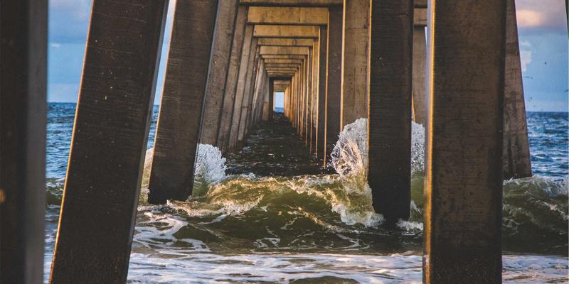 全栈开发：现代软件开发的融合之道与技能演进